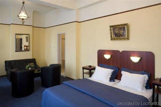Hotel Antwerp Billard Palace Δωμάτιο φωτογραφία